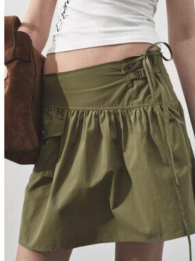 Zara Khaki utility skirt/ Brand new with tags